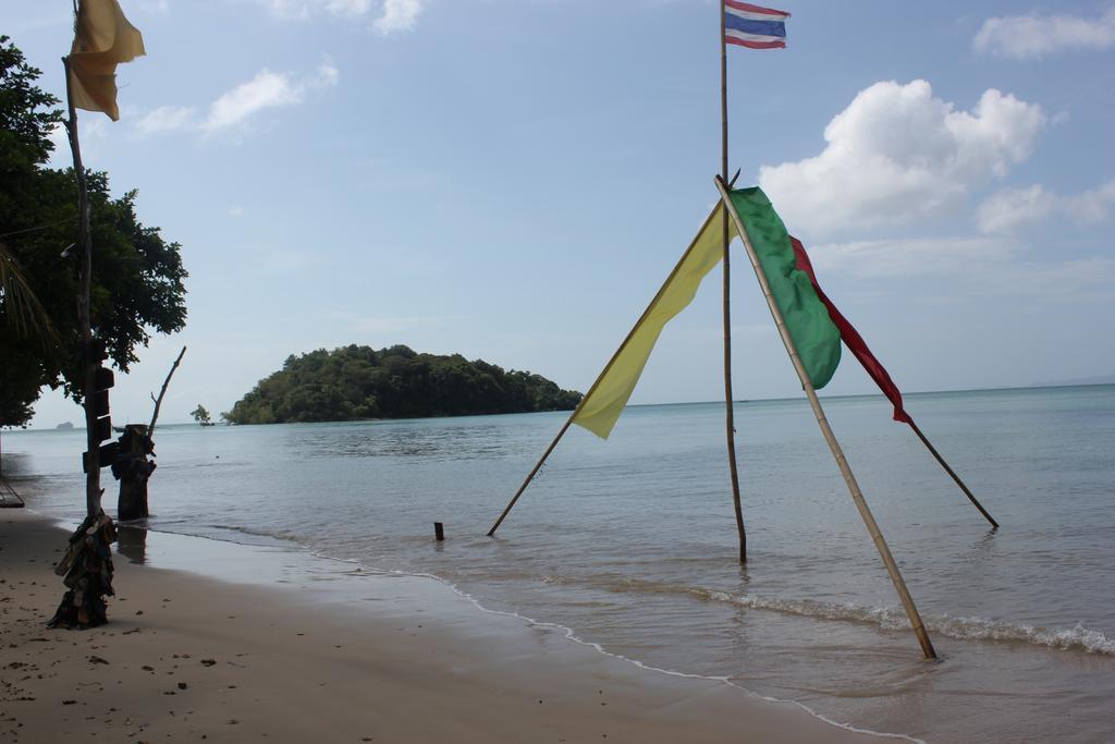 เวเคชัั่น เฮาส์ Hotel หาดคลองม่วง ภายนอก รูปภาพ
